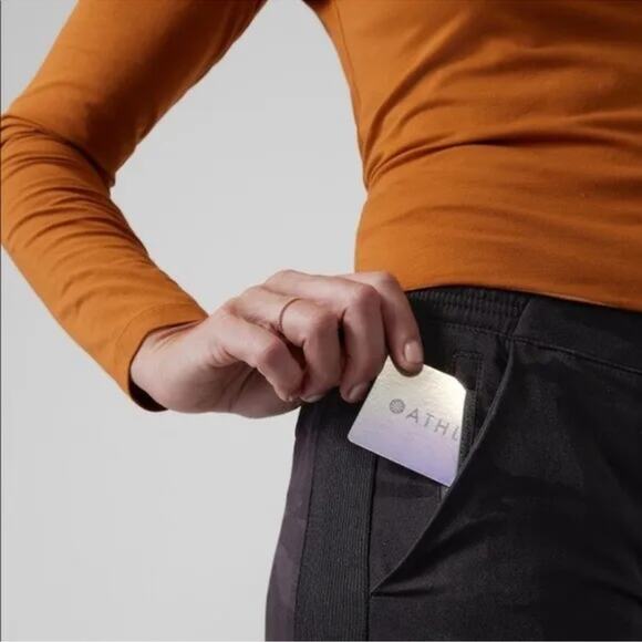 ATHLETA Brooklyn Lined Camo Jogger Sz 12 - Picture 4 of 13